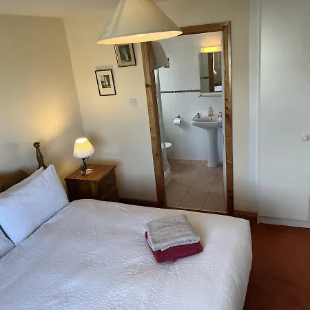 3 Bed Cosy *